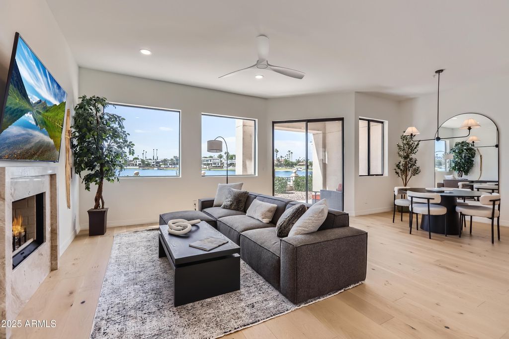 Photo of 8270 N Hayden Road #1010, Scottsdale, AZ 85258 (MLS # 6971073)