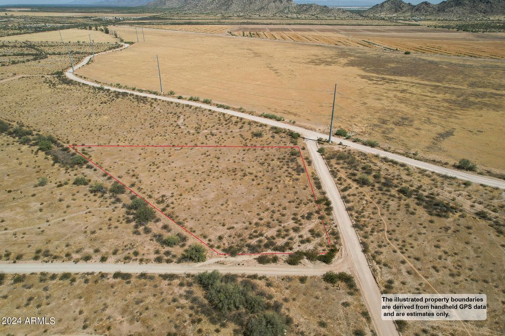 Photo of 0 N Bottlebrush Road #-, Maricopa, AZ 85138 (MLS # 6931994)