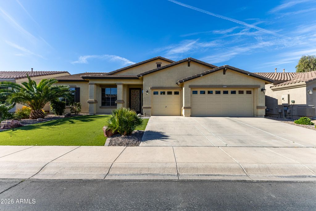 Photo of 19138 N Stonegate Road, Maricopa, AZ 85138 (MLS # 6981314)