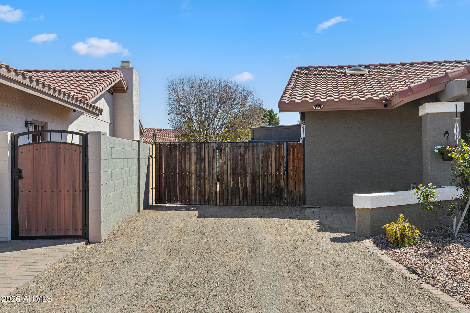 7203 W BLOOMFIELD Road