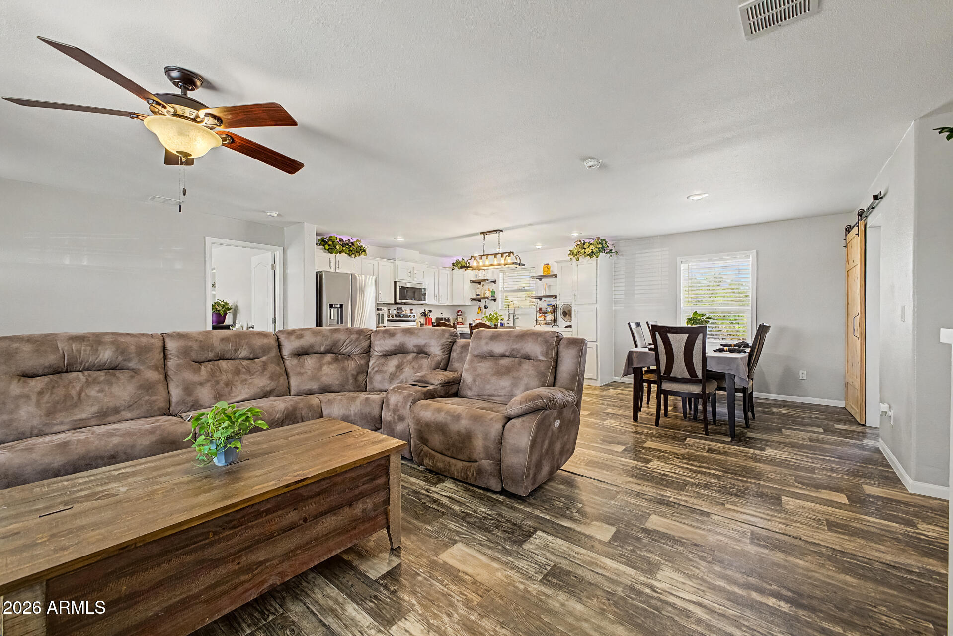 22417 W DOVE VALLEY Road