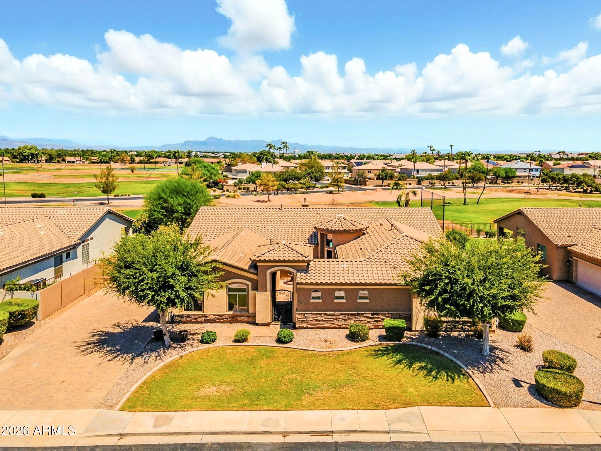 633 S PARKCREST Street