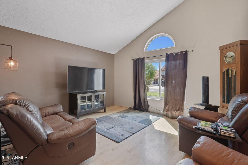 Photo of 7544 W Dreyfus Drive, Peoria, AZ 85381 (MLS # 6926219)
