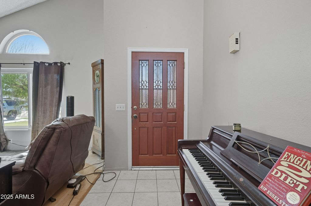 Photo of 7544 W Dreyfus Drive, Peoria, AZ 85381 (MLS # 6926219)
