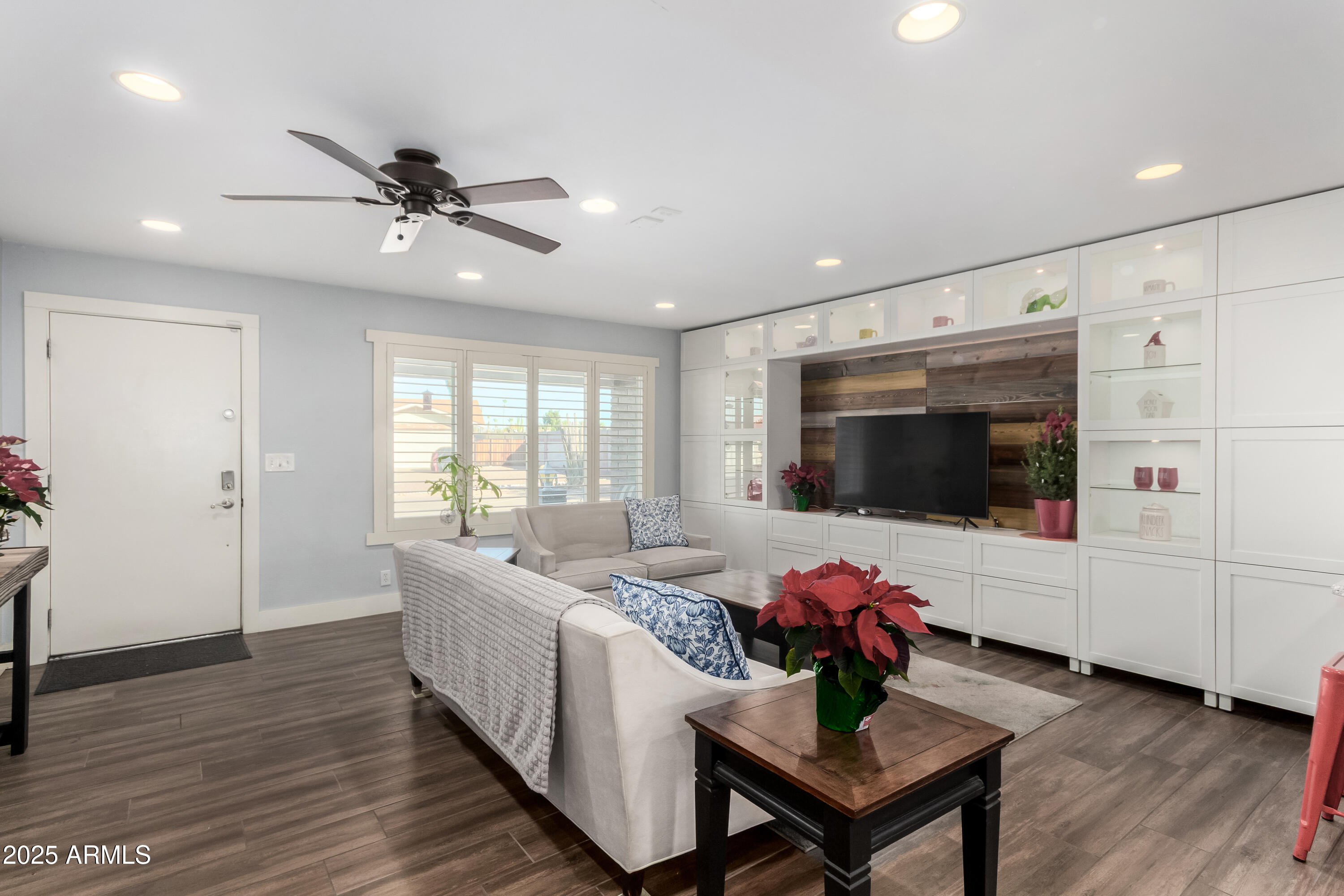 4363 E Dragoon Circle