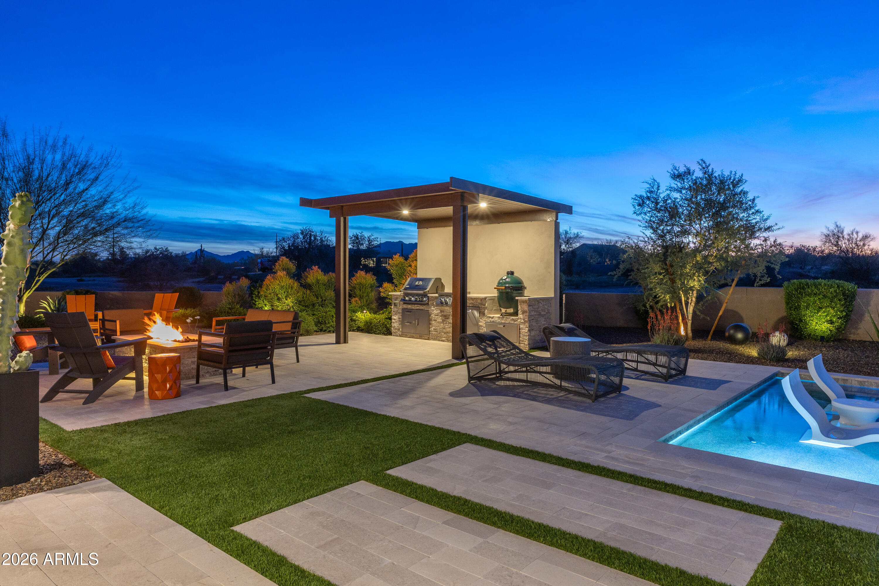 TRILOGY AT VERDE RIVER - Residential