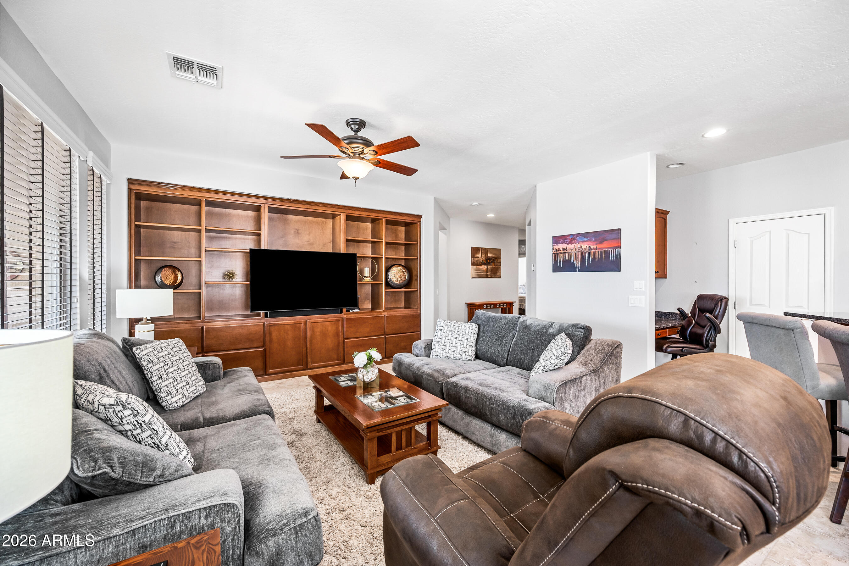 5109 W PUEBLO Drive