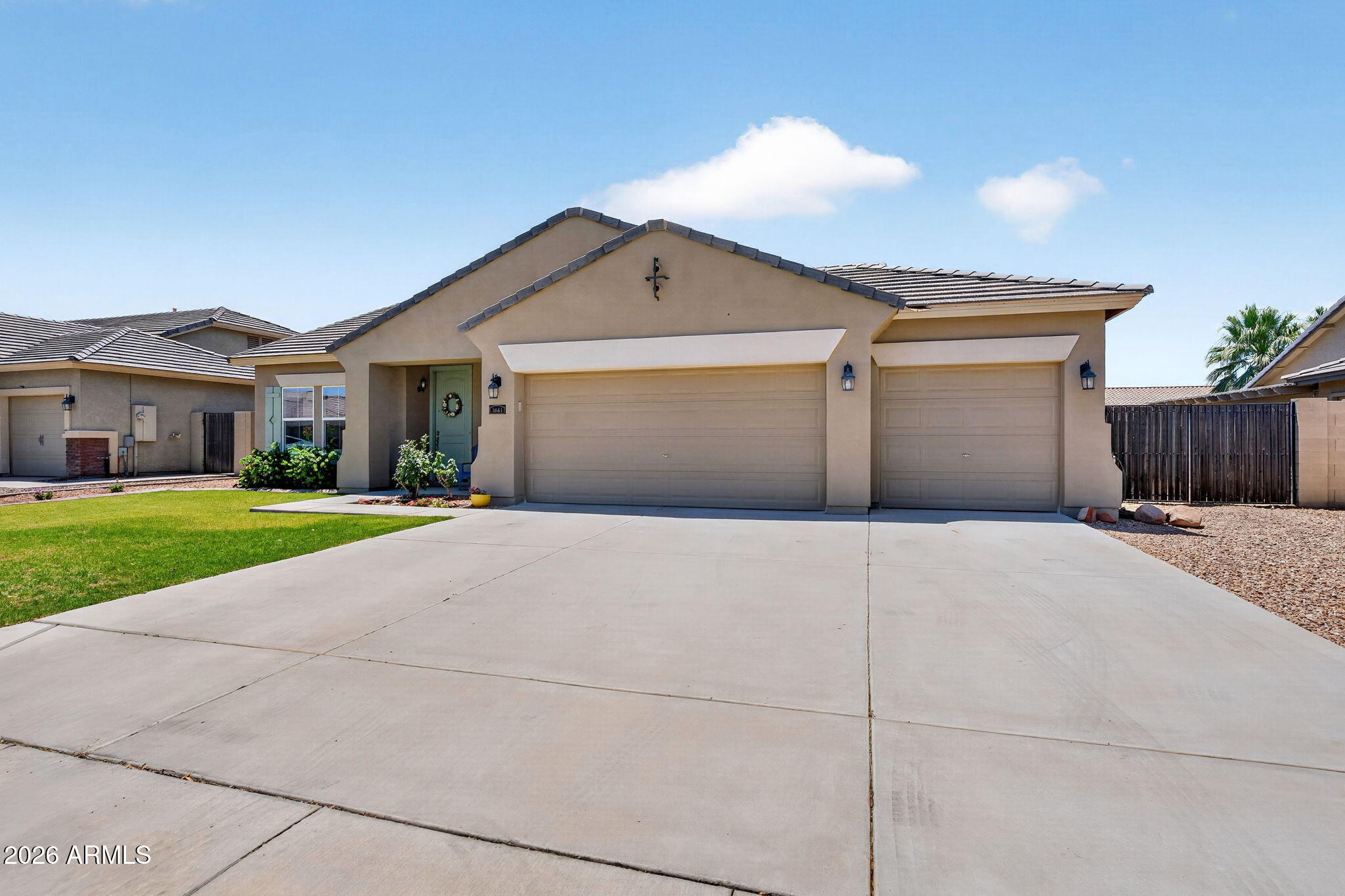 3643 E MEADOW LAND Drive