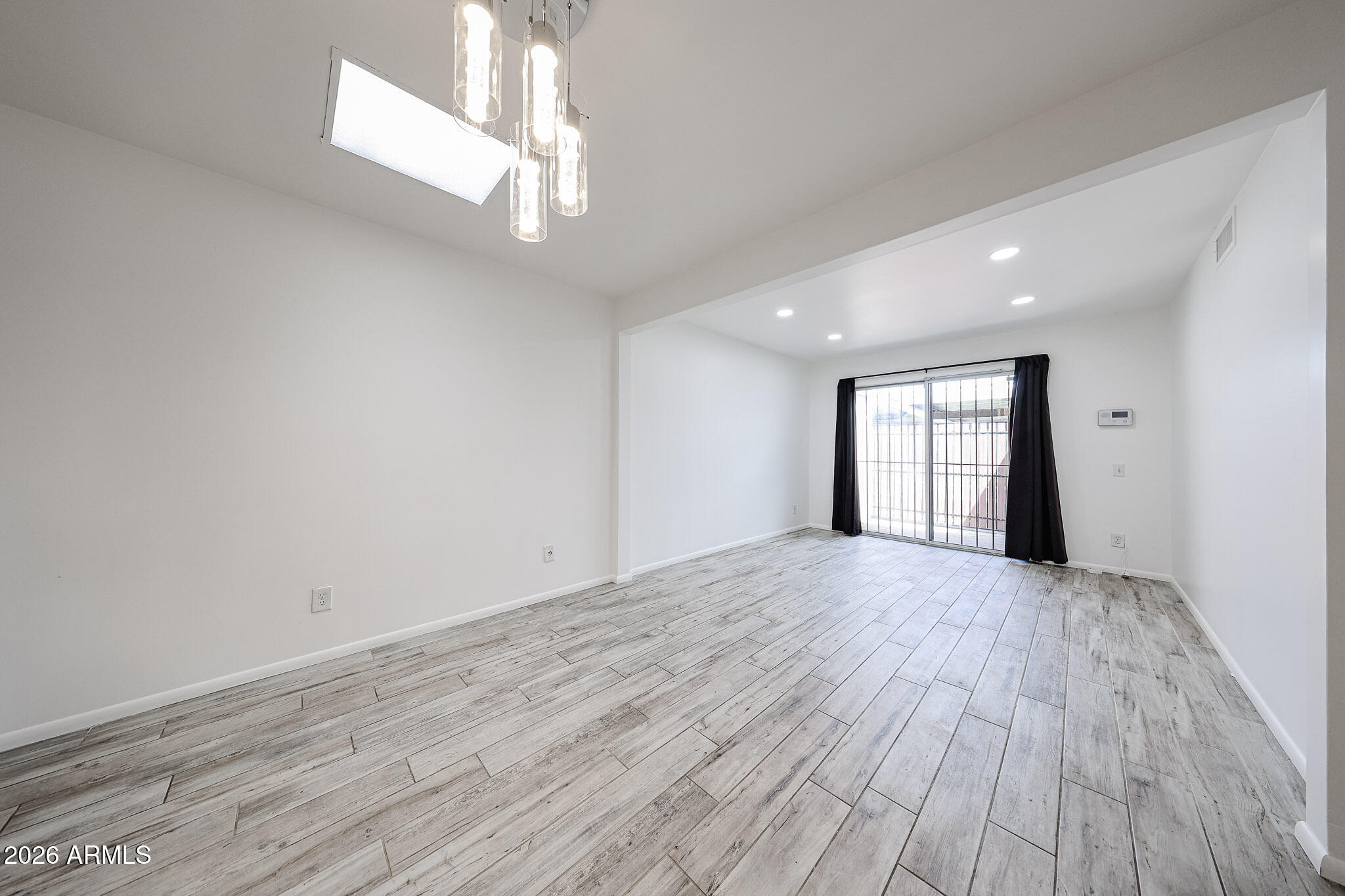 2501 N 22ND Drive