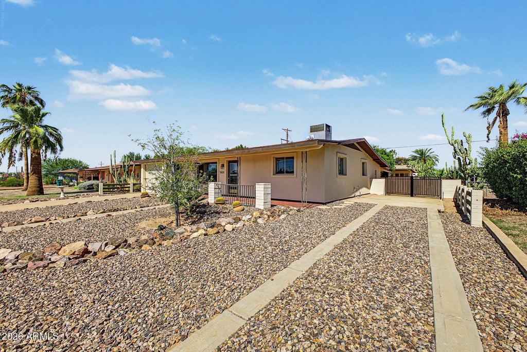 Photo of 5428 E Boise Street, Mesa, AZ 85205 (MLS # 7090719)