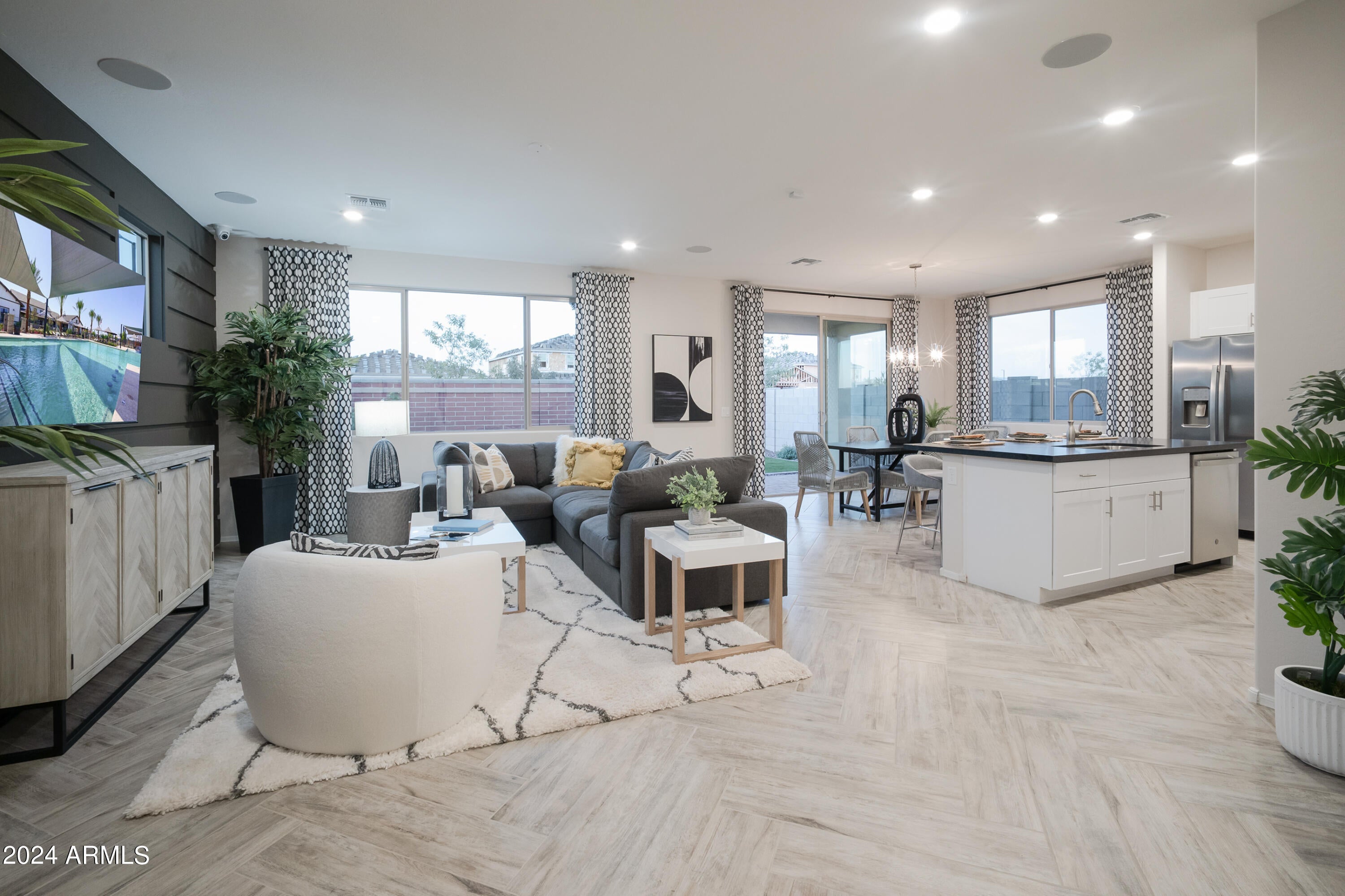 14659 W SURREY Drive