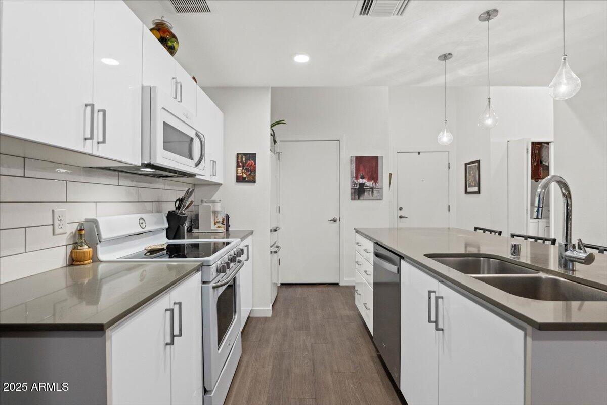 1130 N 2nd Street 210