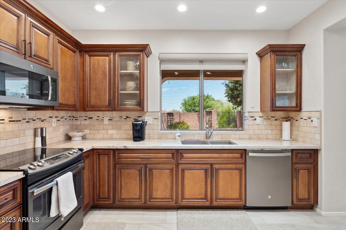 41410 N FAIRGREEN Way