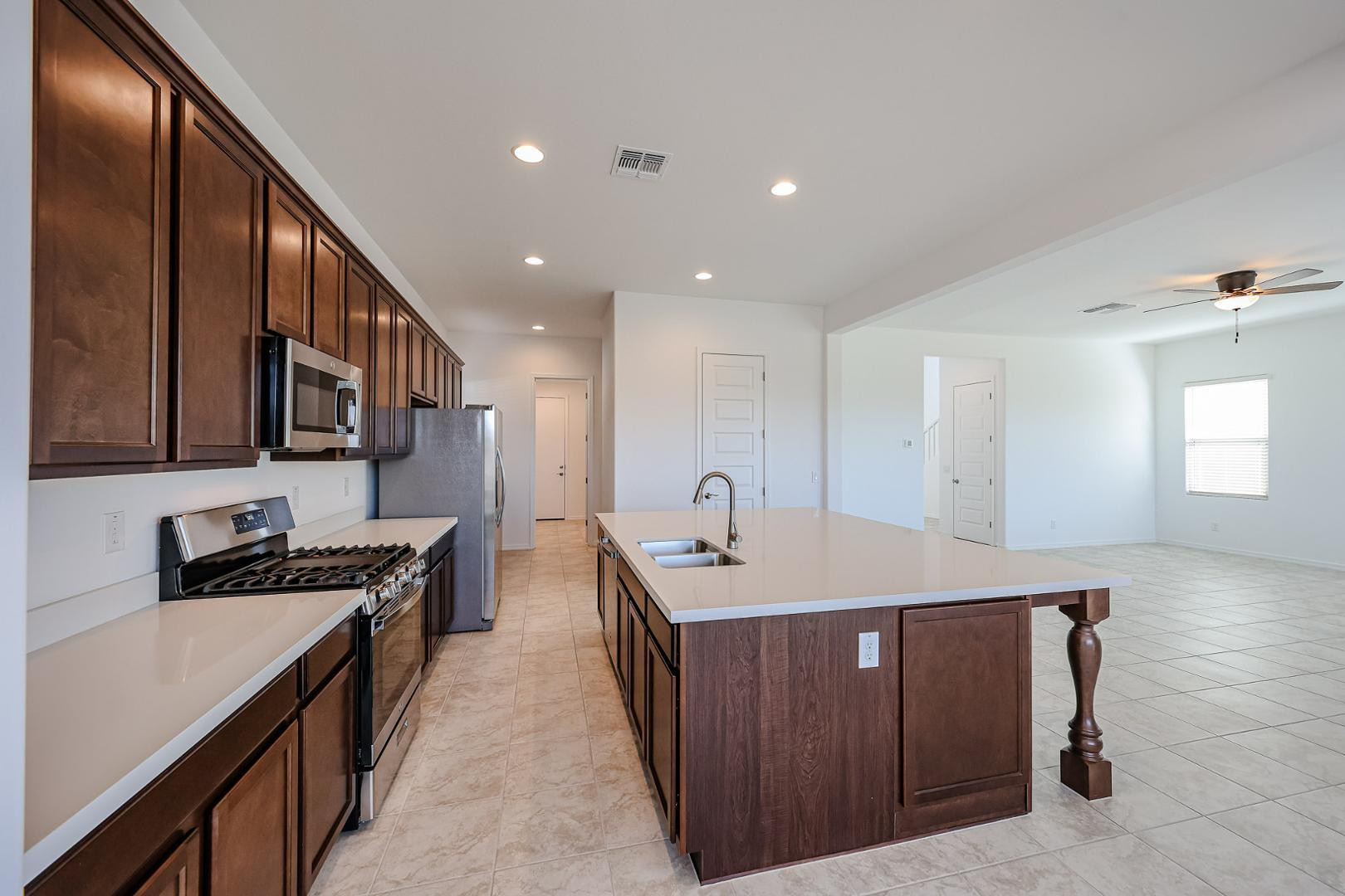 7677 W Smoketree Drive