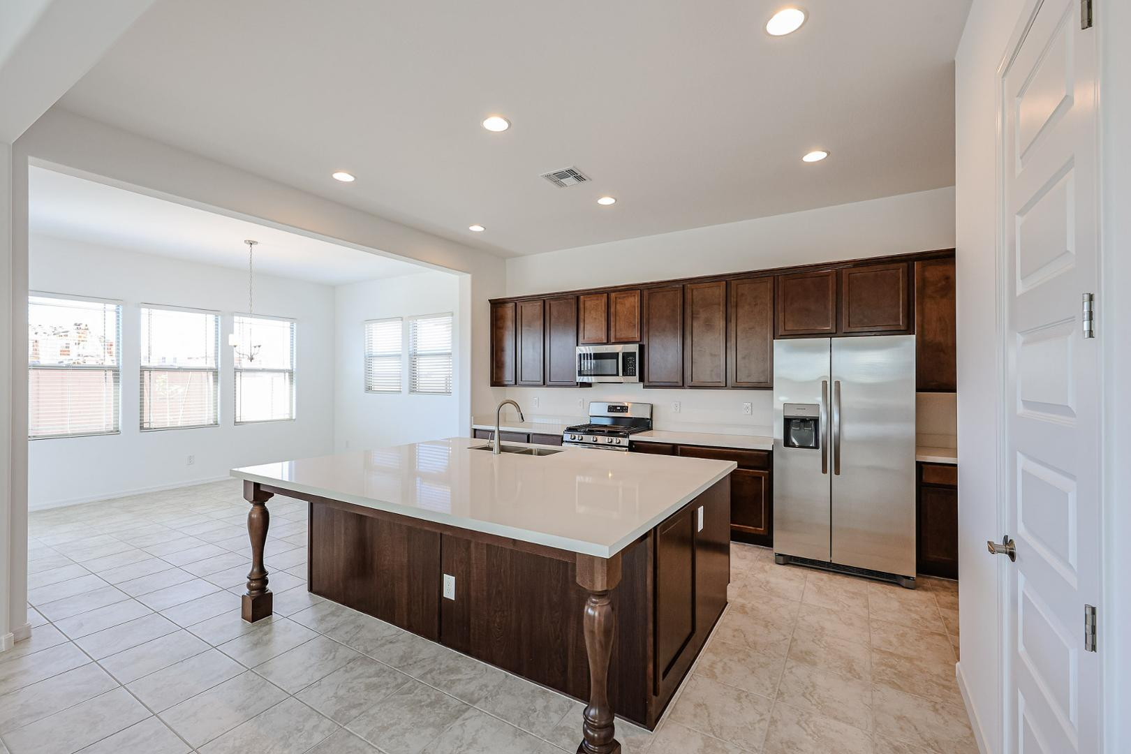 7677 W Smoketree Drive