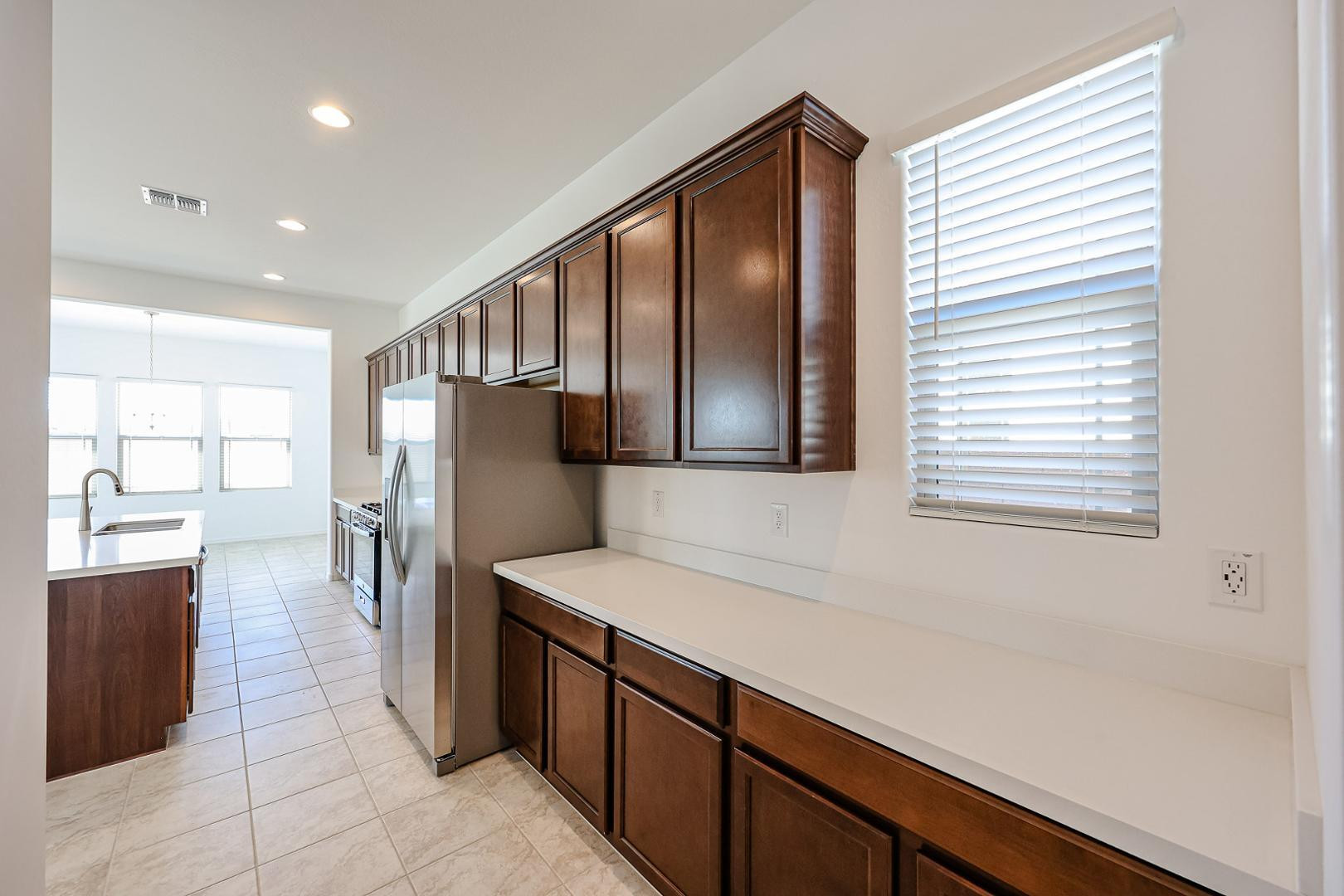 7677 W Smoketree Drive