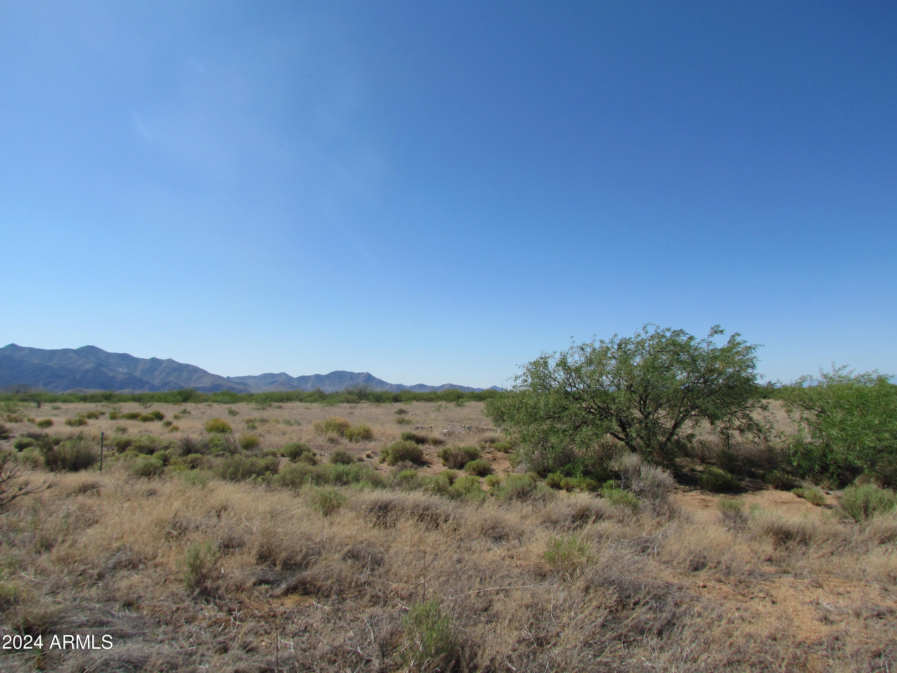 TBD LOT 4 BLK 617 ARIZ SUN SITES 4 -- 4