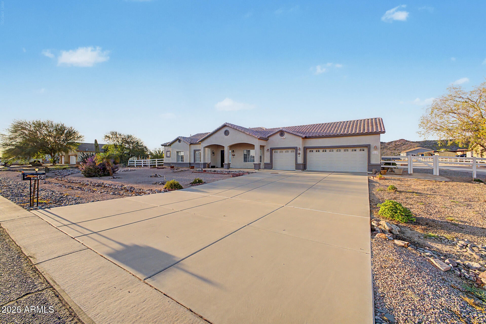 9468 W Bartle Drive