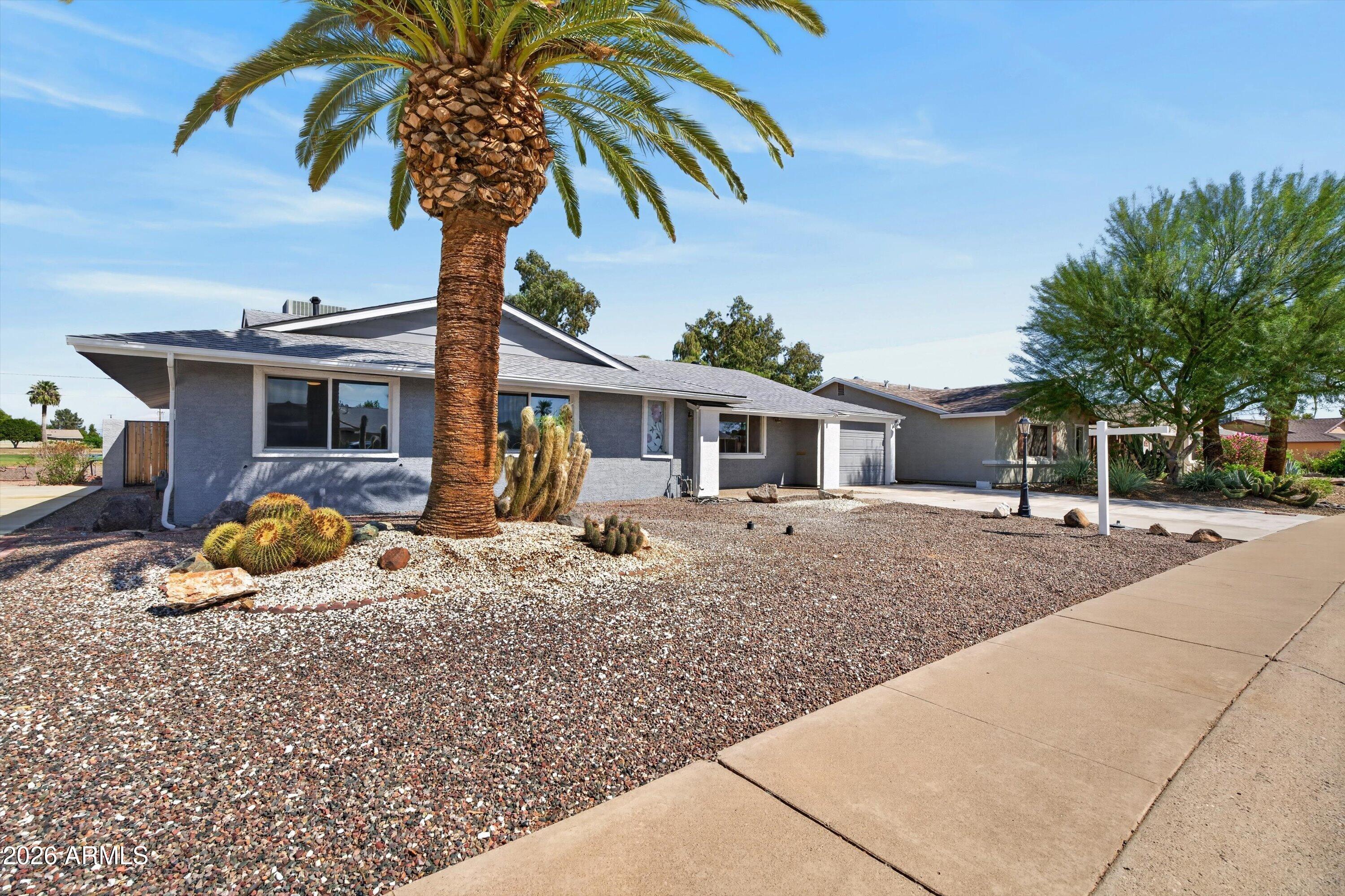 10128 W PINEHURST Drive