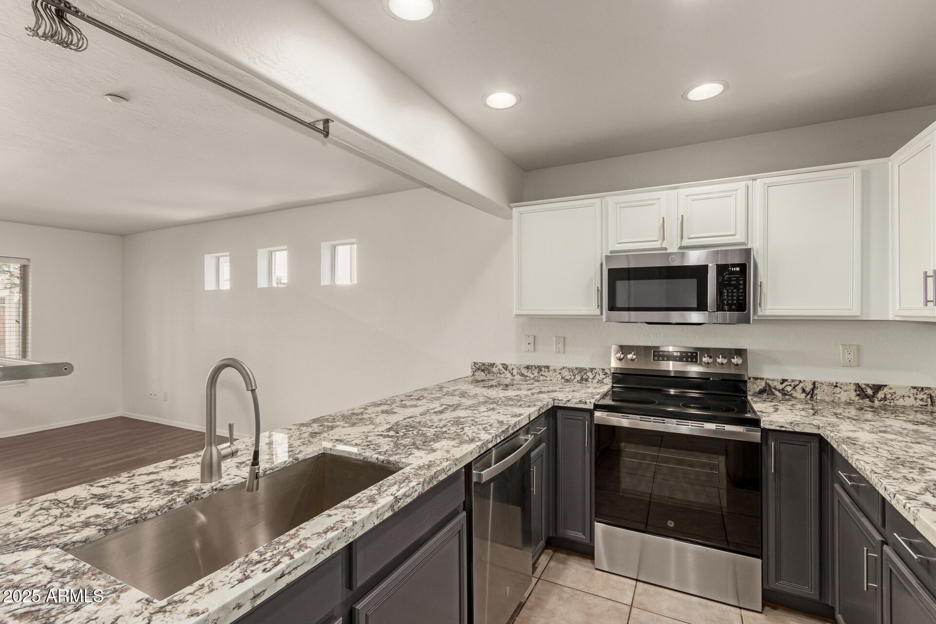 16015 N 30TH Street 109