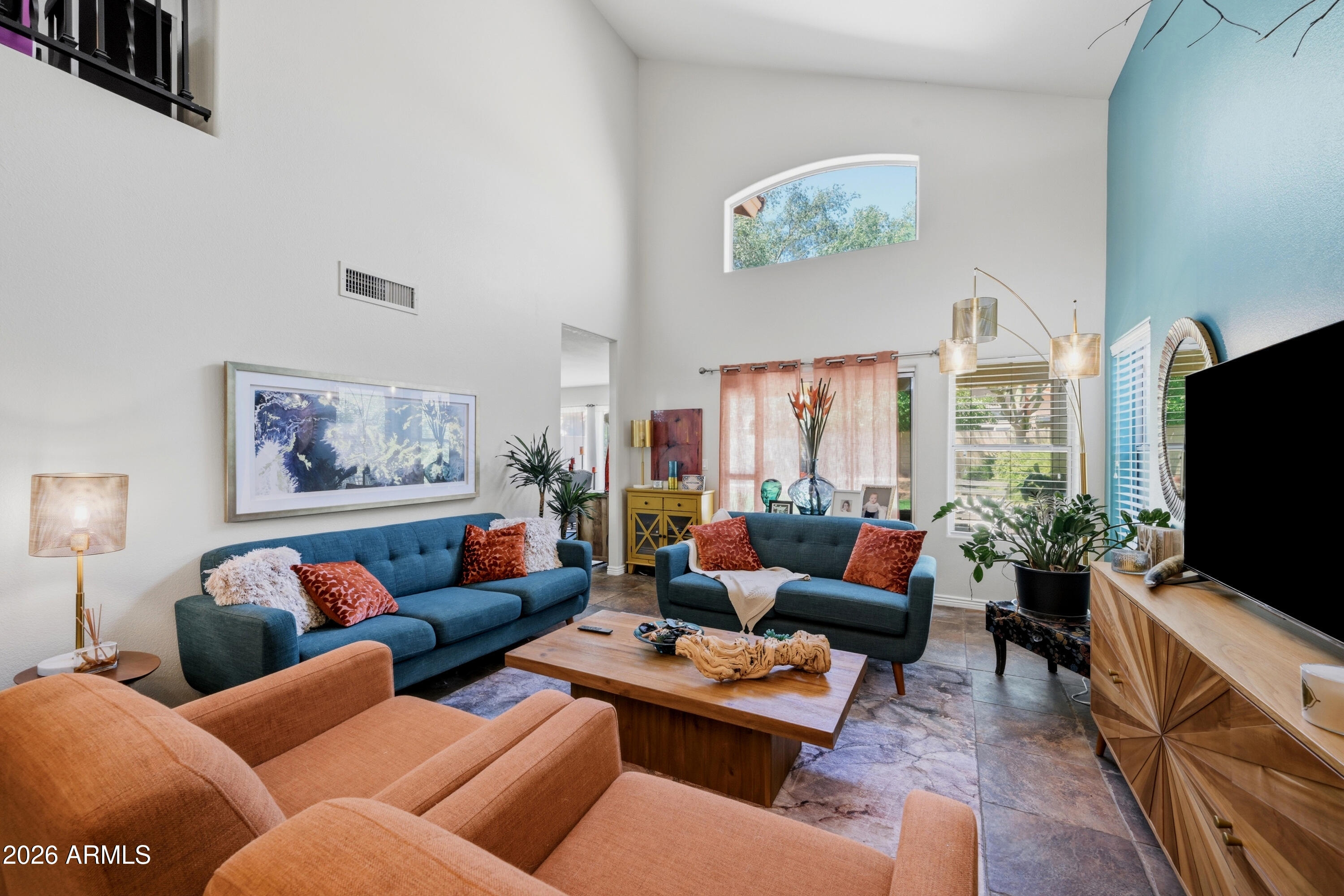 1330 E ANGELA Drive