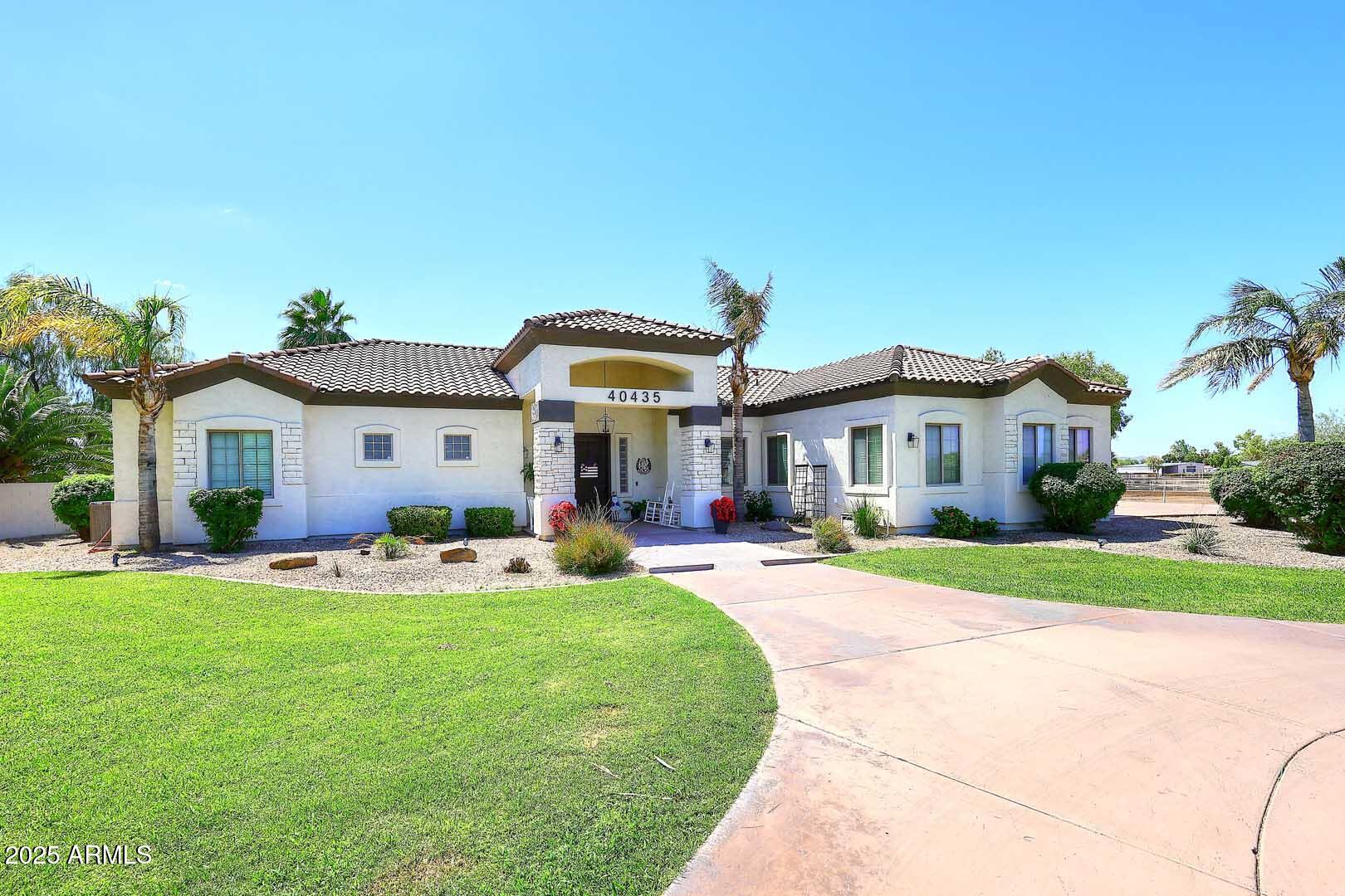 40435 N KENNEDY Drive