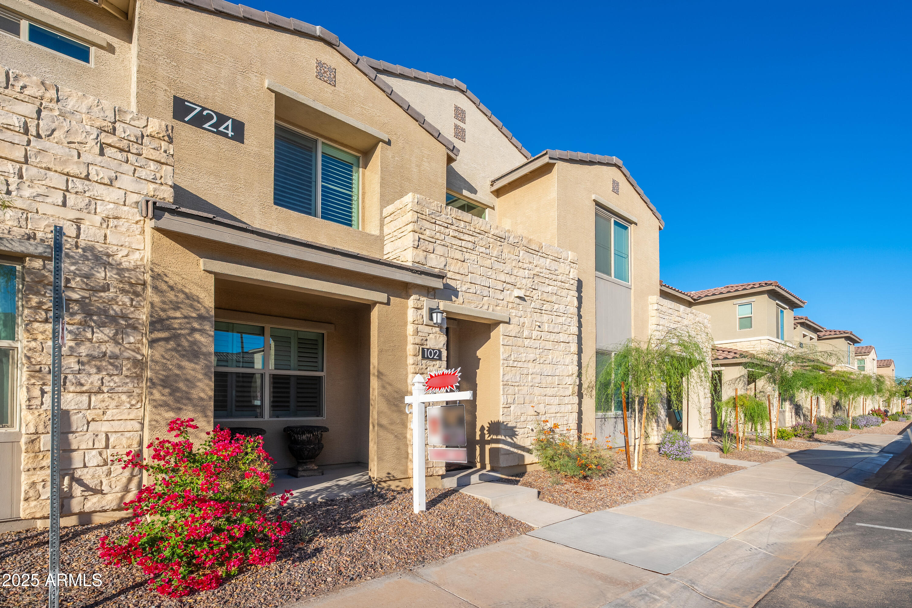 Homes for Sale in Queen Creek Arizona 2 724 E LARK Street 102