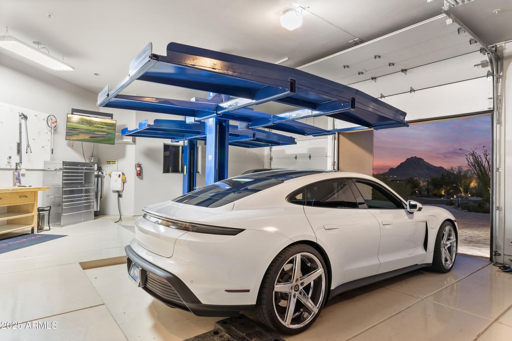 Photo of 11366 E Southwind Lane, Scottsdale, AZ 85262 (MLS # 6842002)