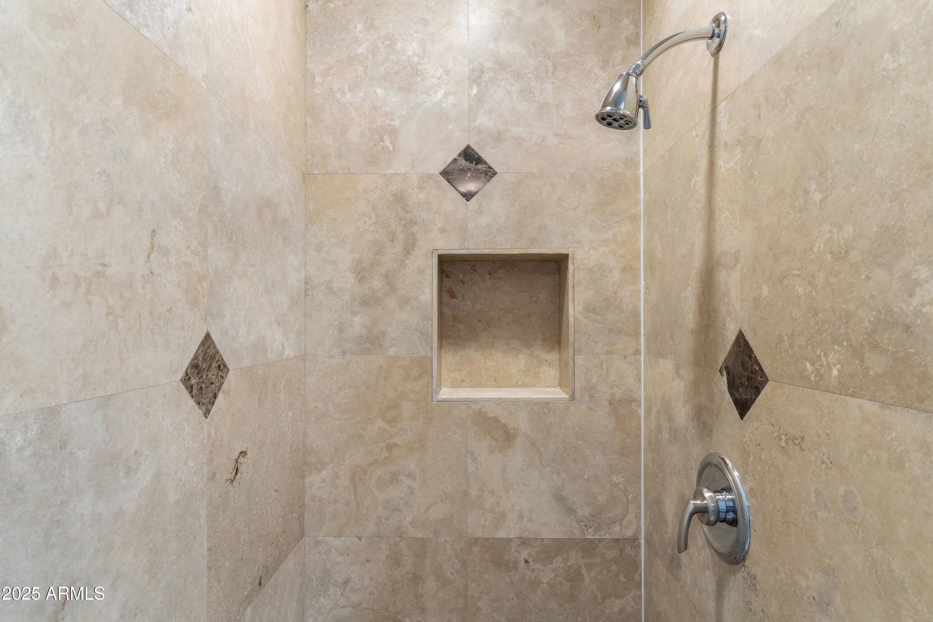 TROON VERDE - Residential