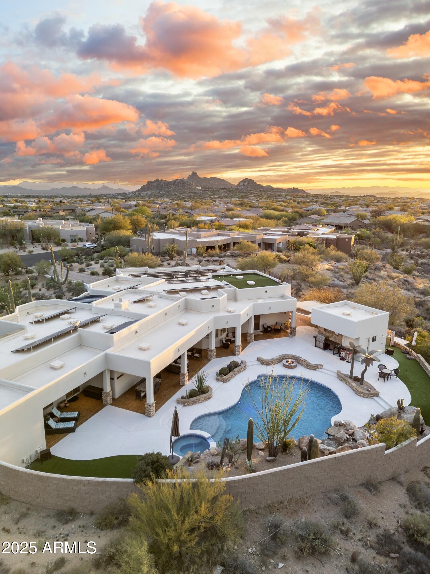 TROON VERDE - Residential