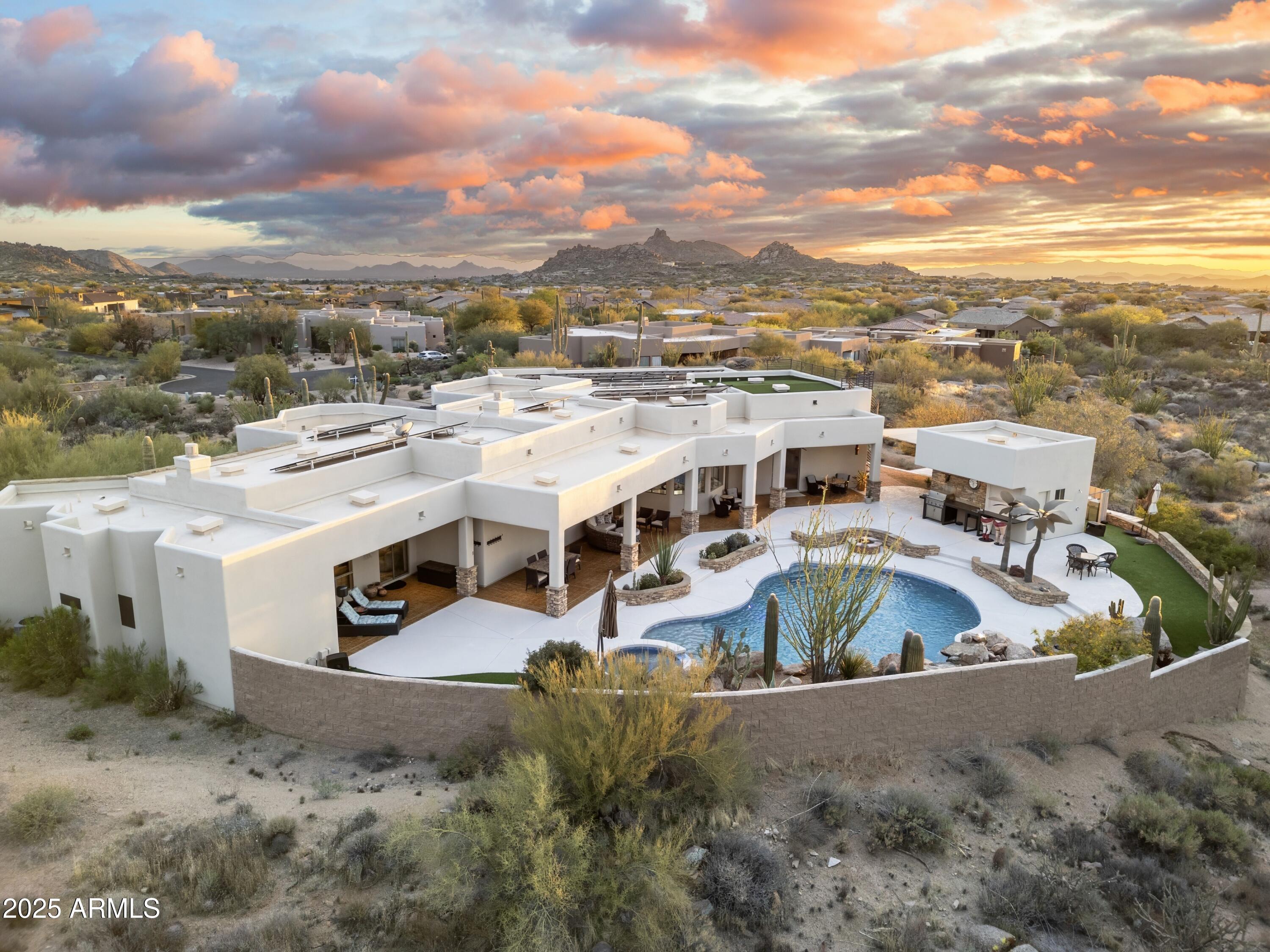 TROON VERDE - Residential