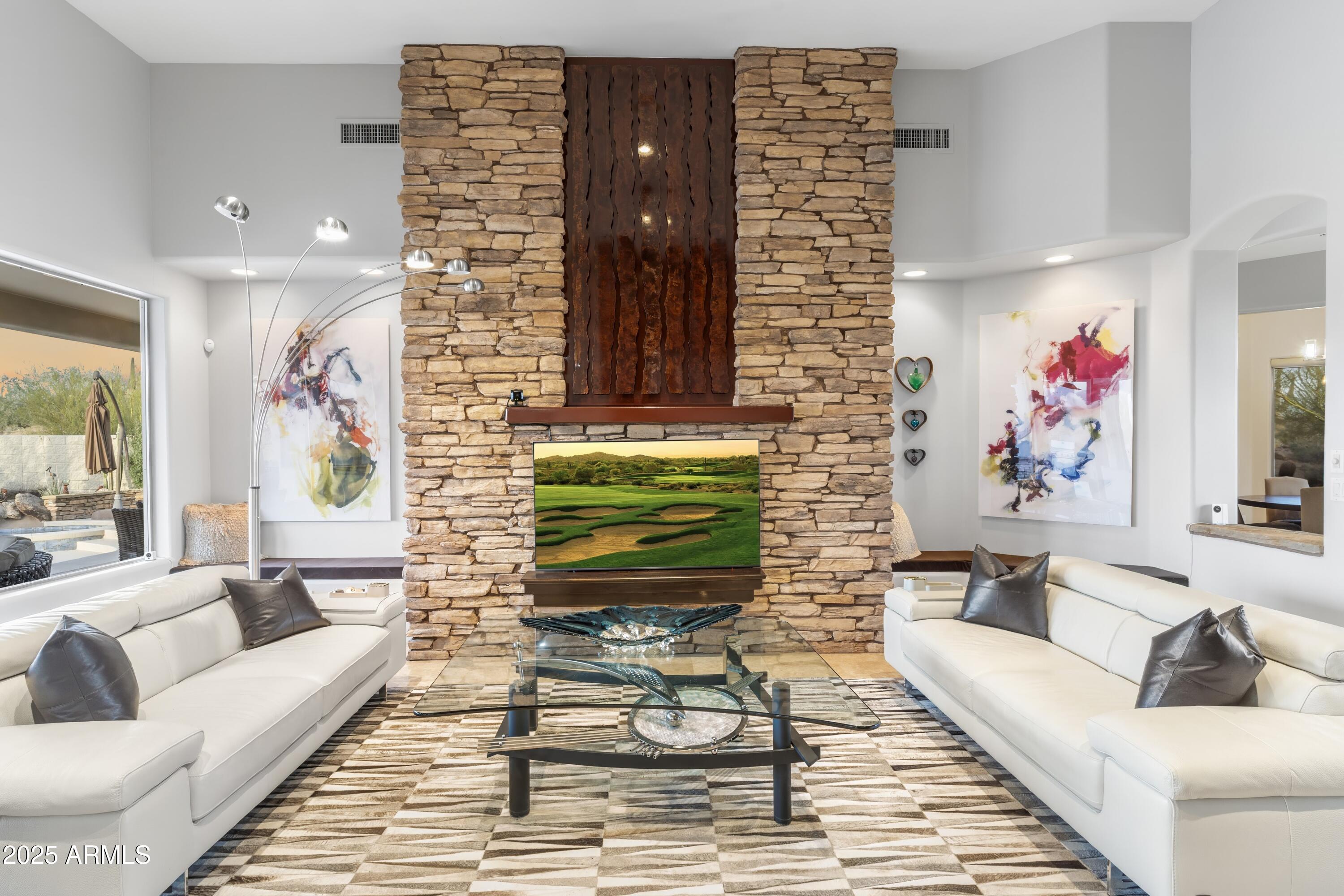 TROON VERDE - Residential