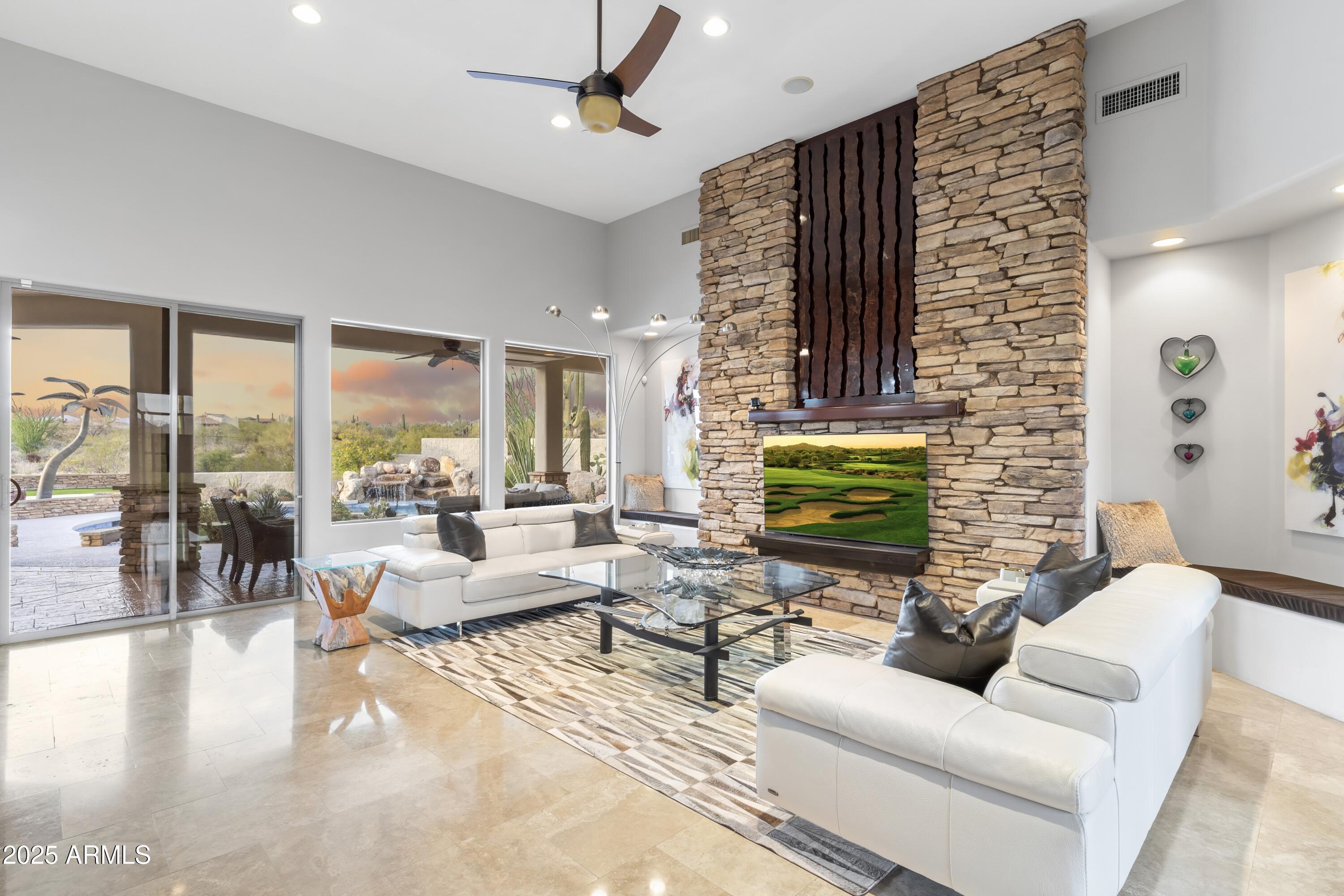 TROON VERDE - Residential
