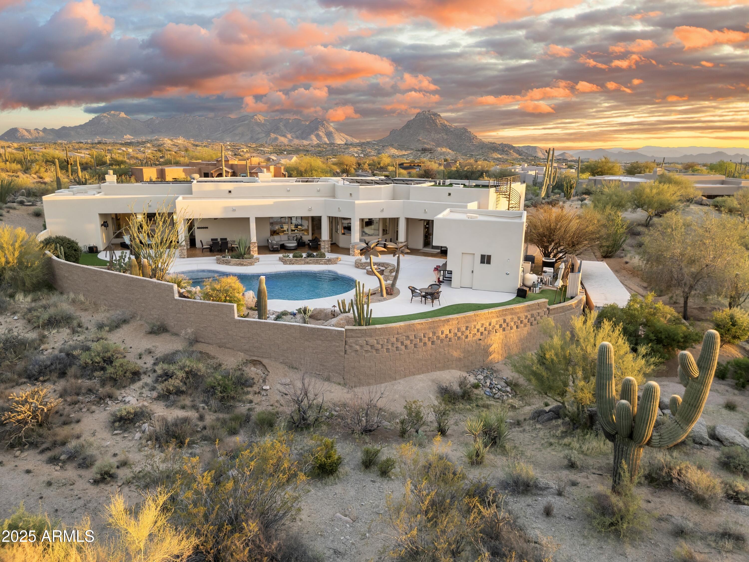 TROON VERDE - Residential