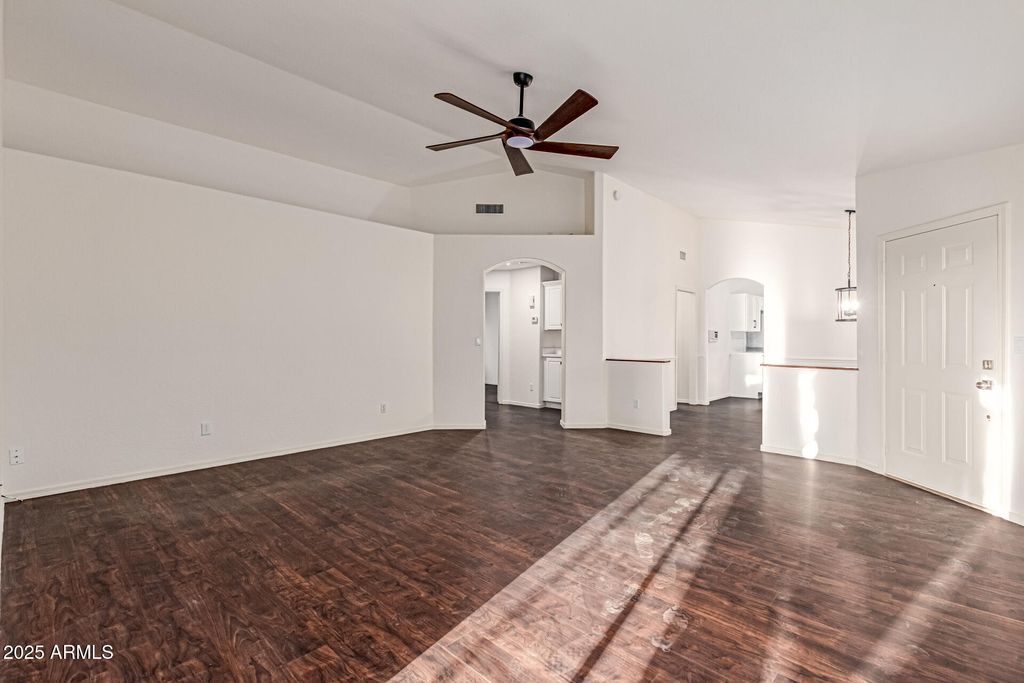 Photo of 31220 N 40th Place, Cave Creek, AZ 85331 (MLS # 6957095)