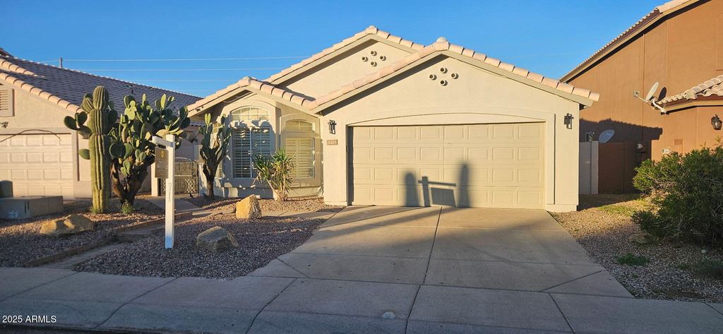 Photo of 31220 N 40th Place, Cave Creek, AZ 85331 (MLS # 6957095)