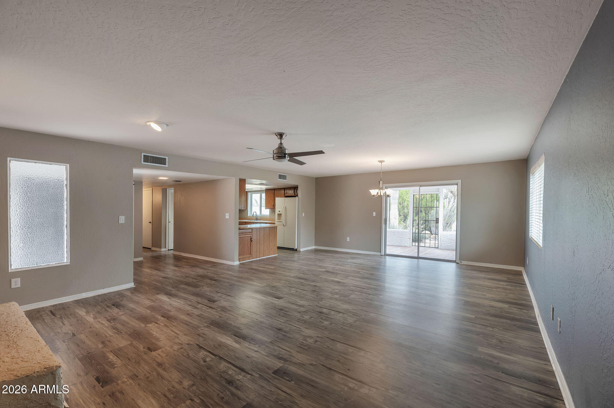 14051 N DEL CAMBRE Avenue