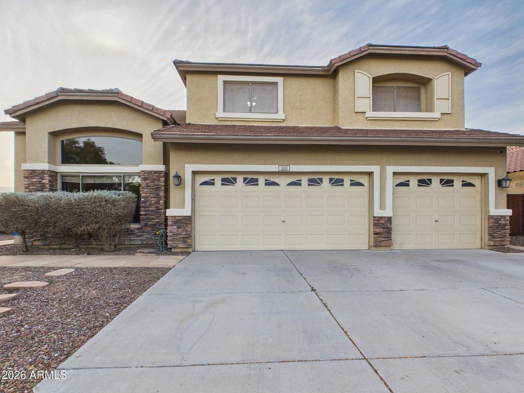 Photo of 912 N 164th Drive, Goodyear, AZ 85338 (MLS # 6962663)