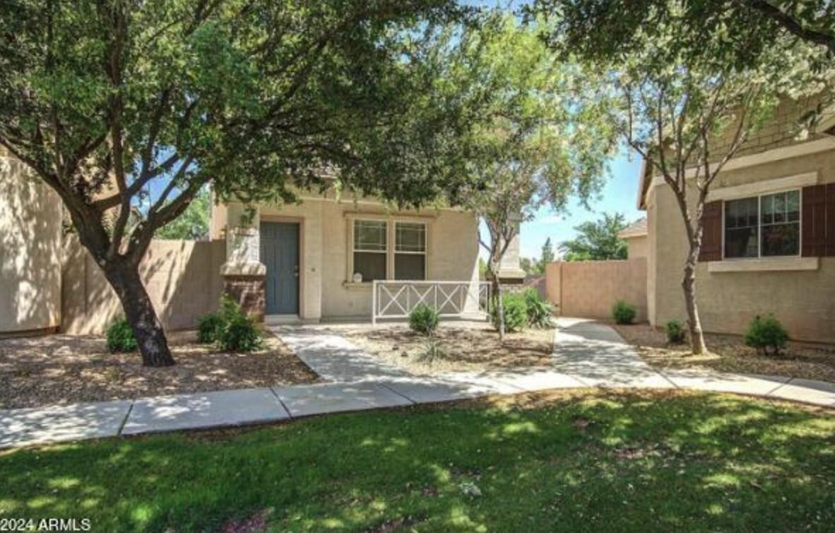 1570 S Owl Drive