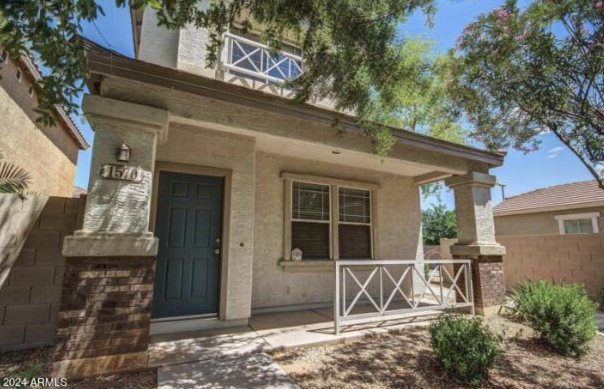 1570 S Owl Drive