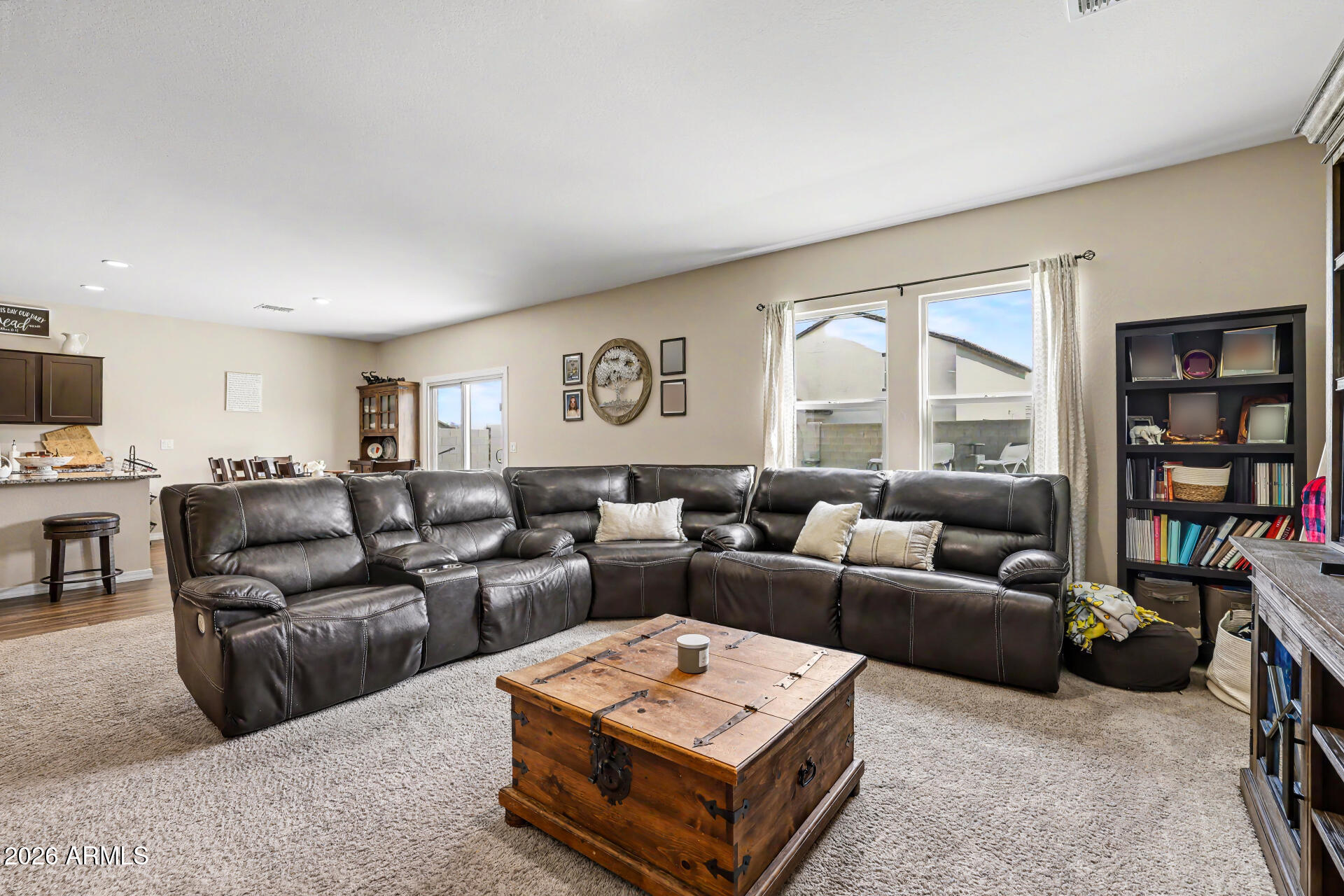 19539 W ANNIKA Drive