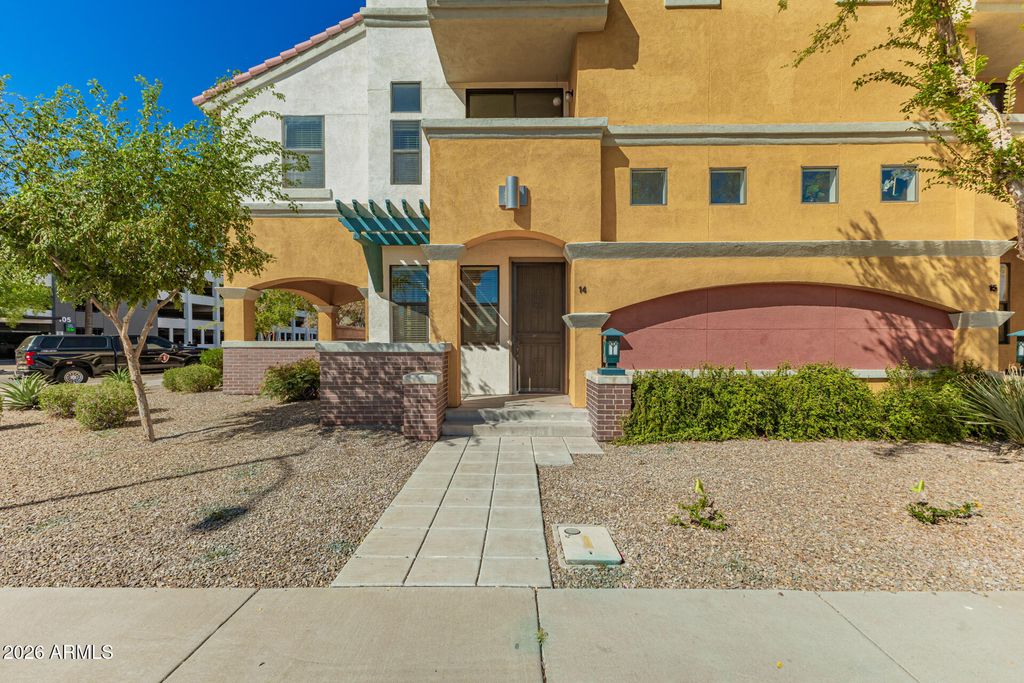 Photo of 123 N Washington Street #14, Chandler, AZ 85225 (MLS # 6994981)