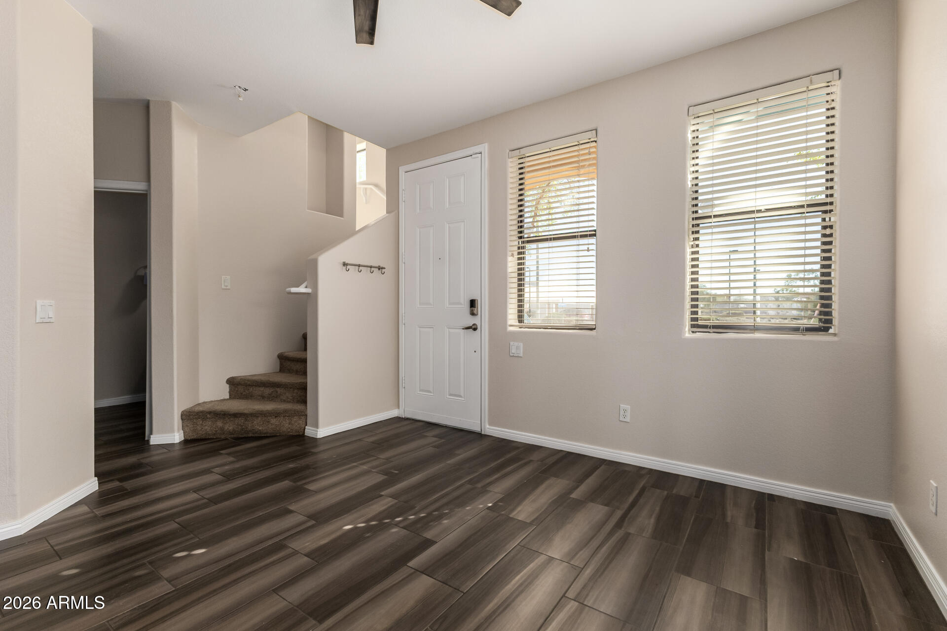 123 N WASHINGTON Street 14