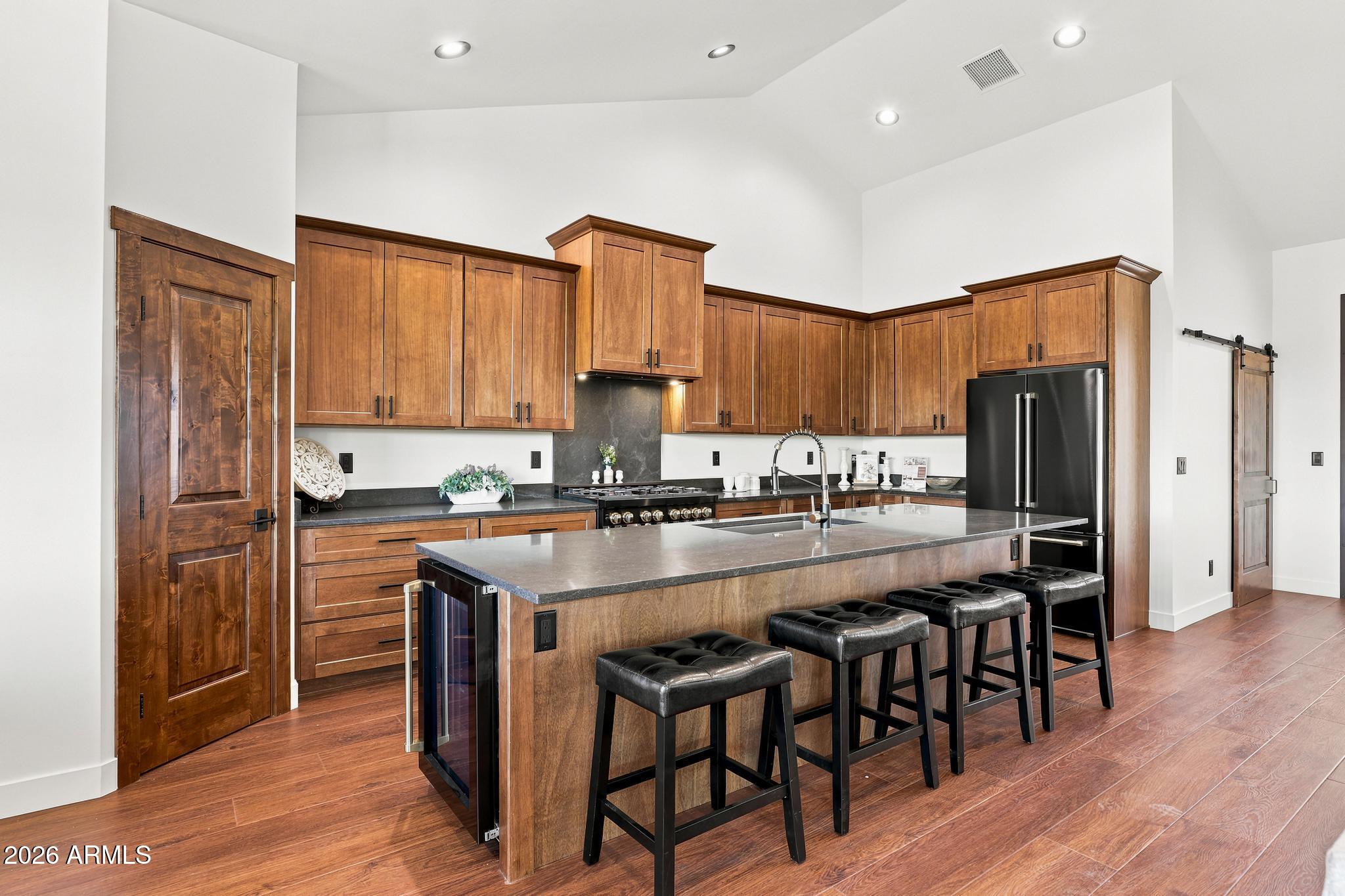 1112 S Kinzer Court