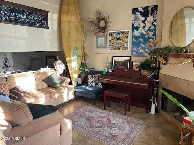 DISCOVERY AT CONTINENTAL ORCHARD - Residential