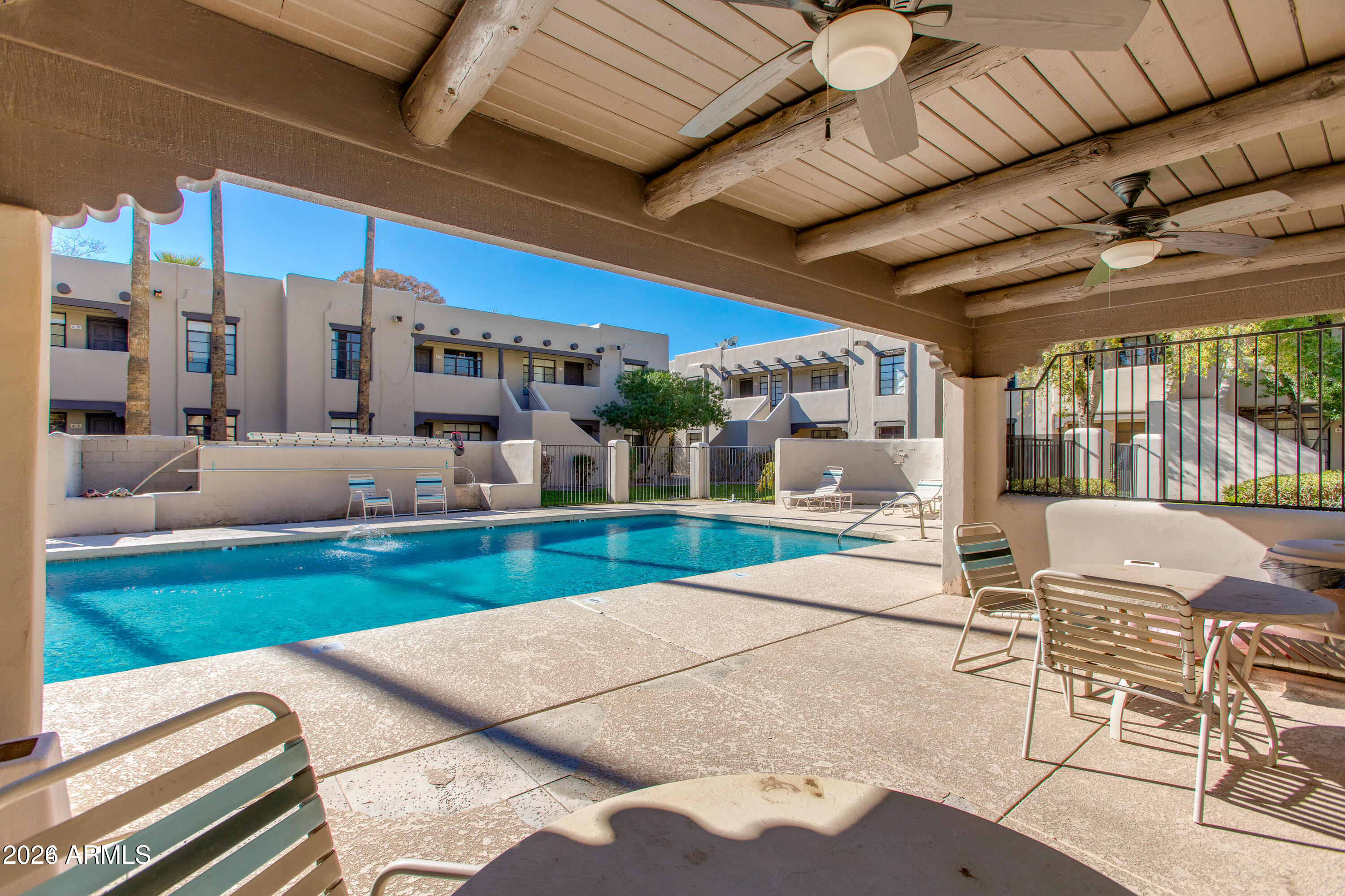 1449 E HIGHLAND Avenue 16