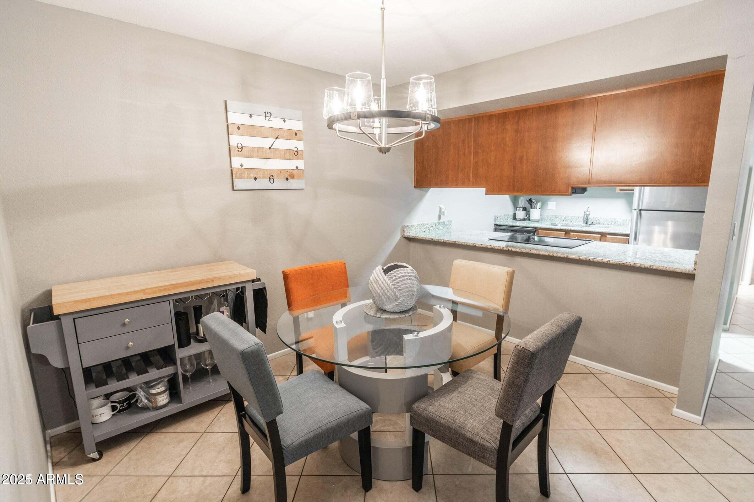 1402 E GUADALUPE Road 119