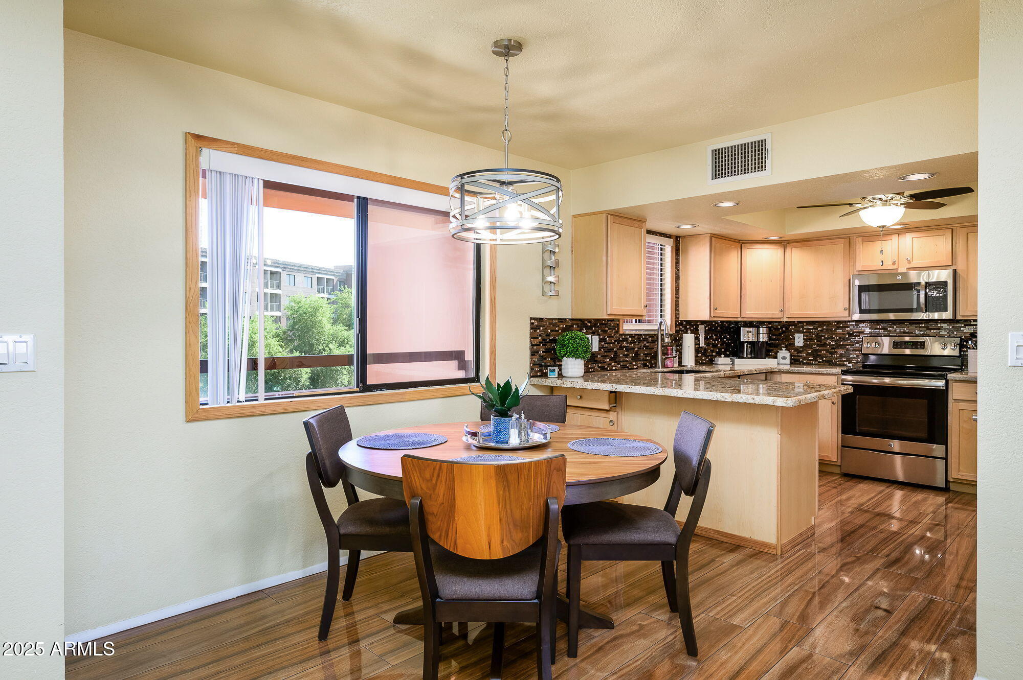 12212 N PARADISE VILLAGE Parkway S 445