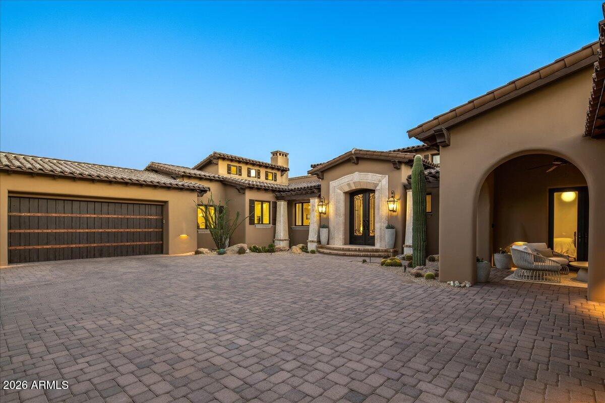 10675 E WINTER SUN Drive