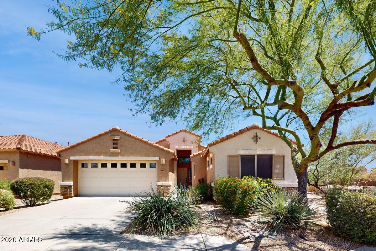 4320 E VISTA BONITA Drive